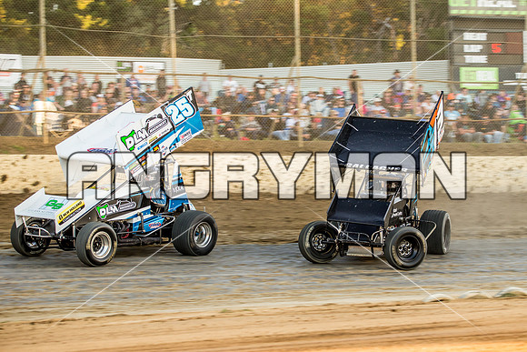 sprintcar 13 T13 Chris Gallagher - 9 - Latrobe - 27th Dec 2015-5