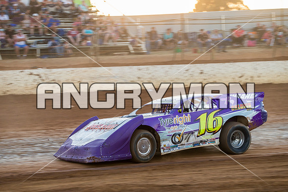 super sedan 16 t16 corey smith - 13 - Carrick - 9th Jan 2016-5