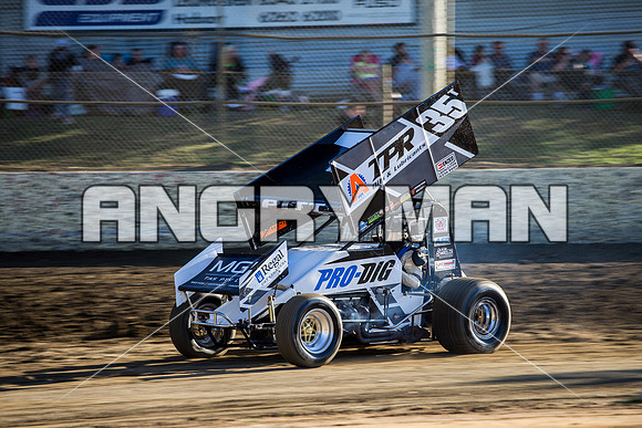 sprintcar 35 t35 Bruce Pitt - 22 - Latrobe - 27th Feb 2016