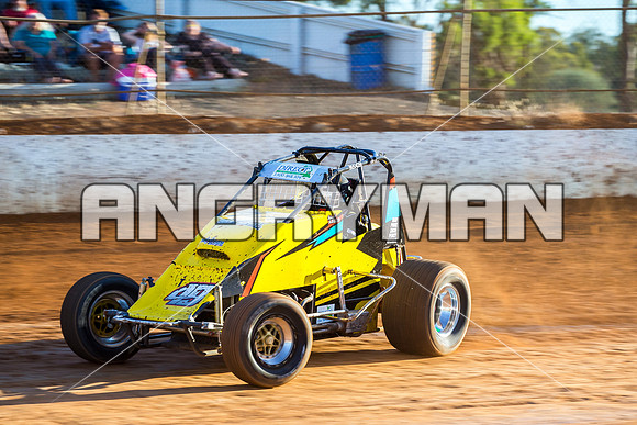 wingless 49 t49 Wade Lello - 12 - Carrick - 8th Jan 2016-5