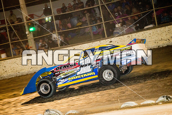 super sedan 17 n17 lachlan onley - 9 - Latrobe - 27th Dec 2015-16