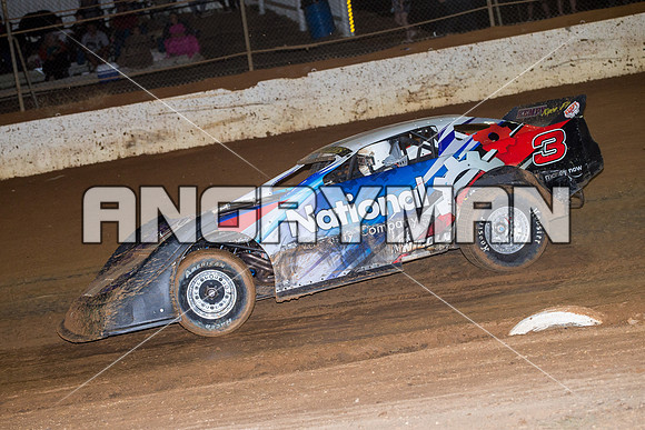 super sedan 3 v3 mick nicola - 12 - Carrick - 8th Jan 2016-10