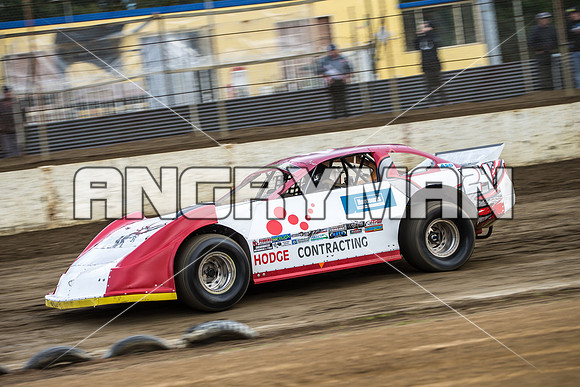 super sedan 24 t24 Anthony Manion - 8 - Hobart - 12th Dec 2015