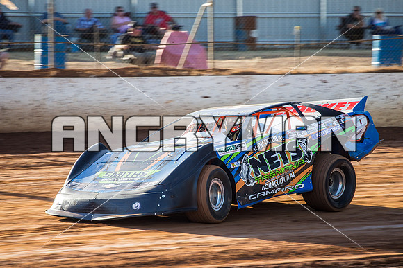 super sedan 8 T8 Steve Latham - 12 - Carrick - 8th Jan 2016-4