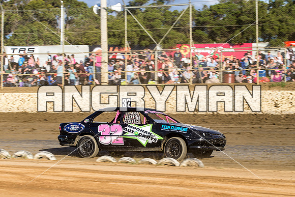 street stock 32 t32 - 9 - Latrobe - 27th Dec 2015