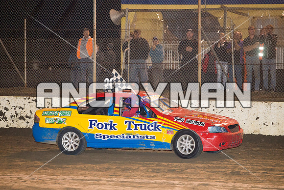 street stock 28 t28 - 8 - Hobart - 12th Dec 2015-9