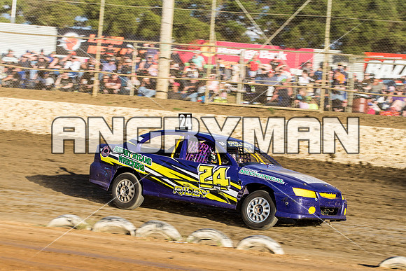 street stock 24 t24 - 9 - Latrobe - 27th Dec 2015-3