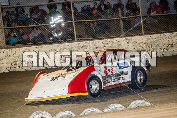 super sedan 24 t24 Anthony Manion - 7 - Latrobe - 5th Dec 2015-10