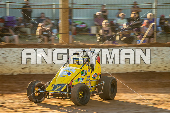 wingless 17 t17 hadyn mcbain - 19 - Carrick - 6th Feb 2016-4