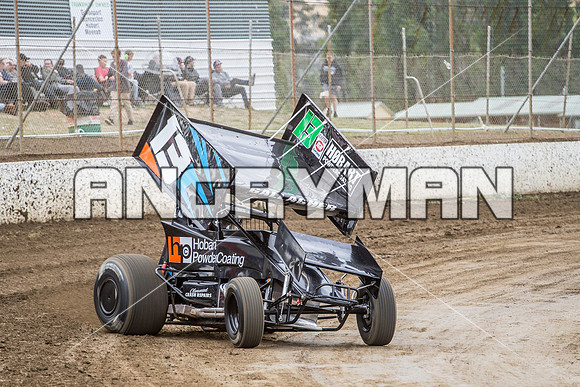sprintcar 13 T13 Chris Gallagher - 4 - Hobart - 30th Oct 2015-5