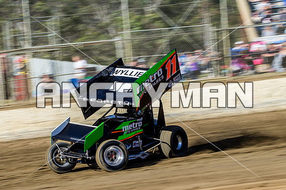 sprintcar 11 t11 Jason Redpath - 9 - Latrobe - 27th Dec 2015