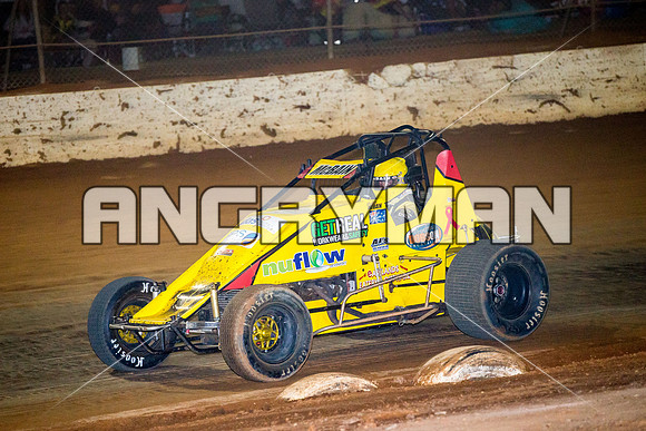 wingless 17 t17 hadyn mcbain - 13 - Carrick - 9th Jan 2016-4
