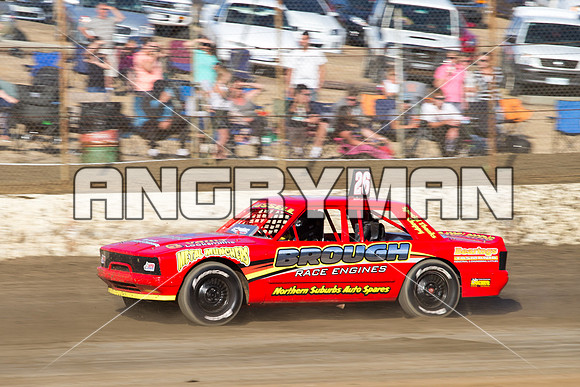 modified 26 t26 andy russell - 16 - Latrobe - 23rd Jan 2016 - Grand National-2