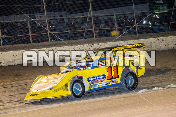 super sedan 11 t11 gil aylett - 9 - Latrobe - 27th Dec 2015-9