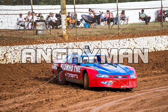 tassie six 81 - 18 - Carrick - 5th Feb 2016-2
