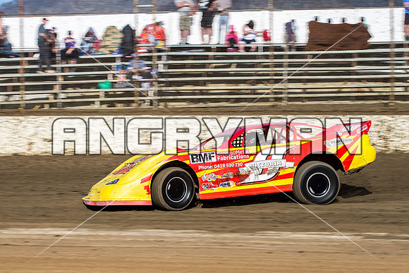 super sedan 0 v0 lucas roberts - 16 - Latrobe - 23rd Jan 2016 - Grand National-5