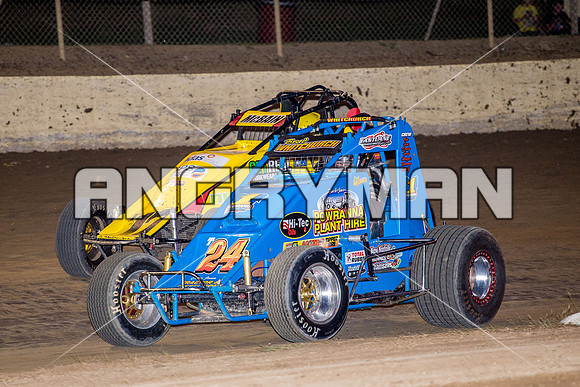 wingless 24 t24 brad whitchurch - 5 - Latrobe - 14th Nov 2015-10