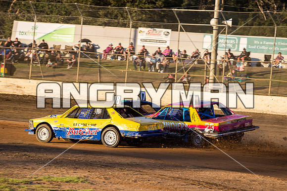 bomber 18 - 22 - Latrobe - 27th Feb 2016-11