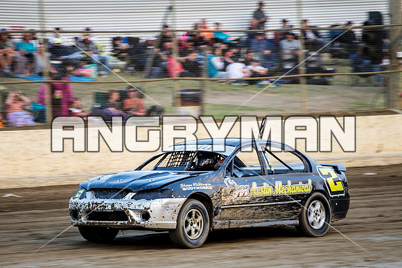modified 2 T2 Matt Farrell - 15 - Latrobe - 16th Jan 2016-5