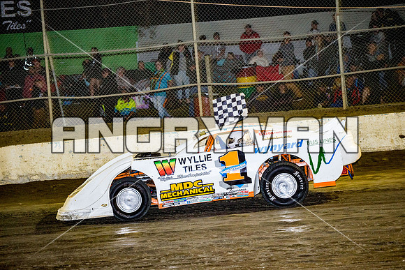 super sedan 22 t22 callum harper - 9 - Latrobe - 27th Dec 2015-18