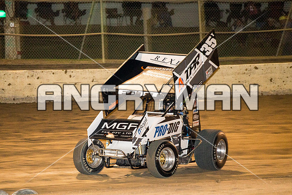 sprintcar 35 t35 Bruce Pitt - 22 - Latrobe - 27th Feb 2016-11