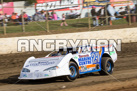 super sedan 27 T27 Leon Nicholls - 5 - Latrobe - 14th Nov 2015