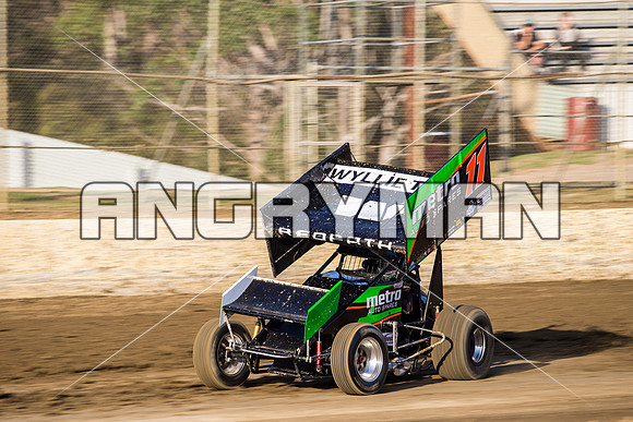 sprintcar 11 t11 Jason Redpath - 14 - Latrobe - 15th Jan 2016-2