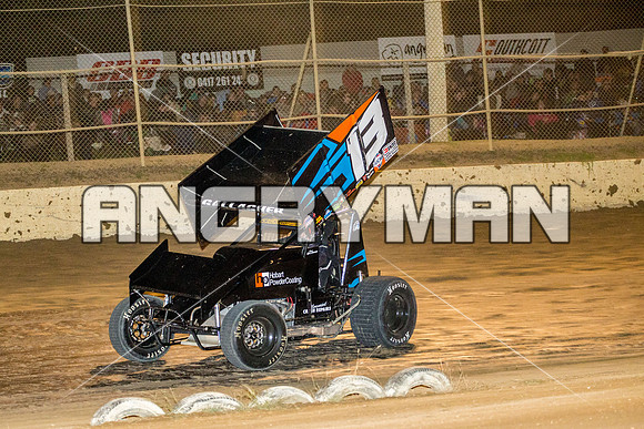 sprintcar 13 T13 Chris Gallagher - 9 - Latrobe - 27th Dec 2015-6