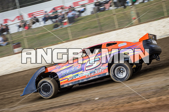 super sedan 5 T5 Leon Cleary - 5 - Latrobe - 14th Nov 2015-3