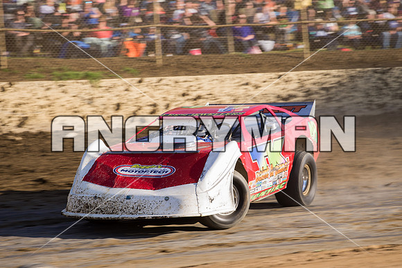 super sedan 48 t48 Wayne Dillon - 9 - Latrobe - 27th Dec 2015-4