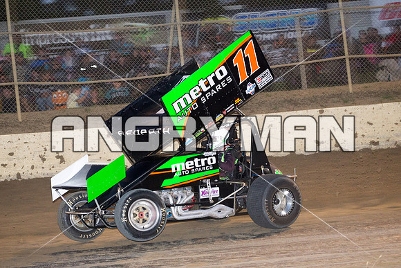sprintcar 11 t11 Jason Redpath - 9 - Latrobe - 27th Dec 2015-6
