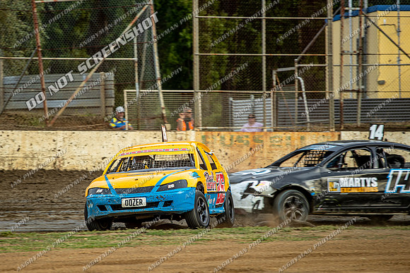 Street Stock 26 T26 - 08 - Hobart - 1st Jan 2023-6