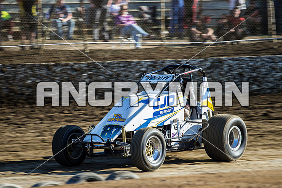 wingless 87 t87 Brad Walkley - 16 - Latrobe - 23rd Jan 2016 - Grand National-3