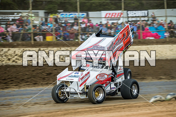 sprintcar 2 t2 Scott Bissett - 7 - Latrobe - 5th Dec 2015-9