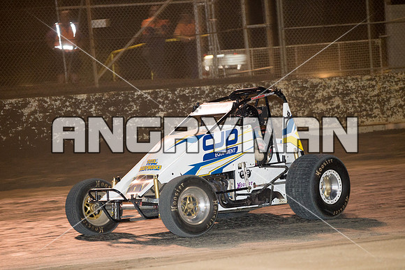 wingless 87 t87 Brad Walkley - 16 - Latrobe - 23rd Jan 2016 - Grand National-11