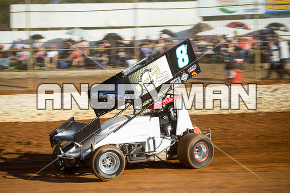 sprintcar 8 t8 Curt Smith - 21 - Carrick - 20th Feb 2016-3