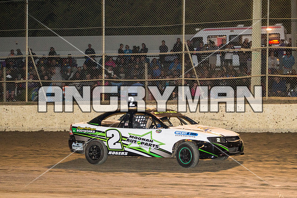 street stock 2 t2 - 9 - Latrobe - 27th Dec 2015-3