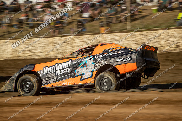 Super Sedan 4 Q4 - 12 - Latrobe - 15th Jan 2022-12