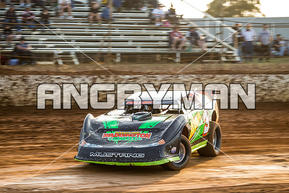 super sedan 3 t3 david nichols - 18 - Carrick - 5th Feb 2016-10