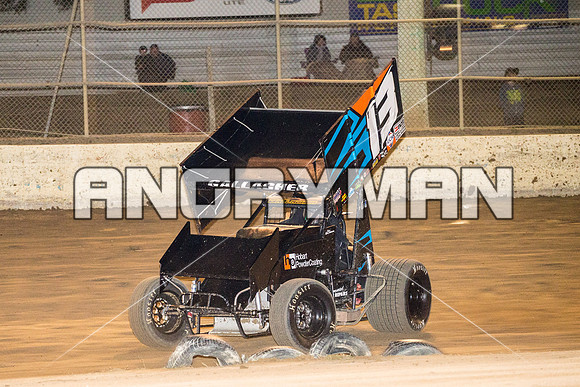 sprintcar 13 T13 Chris Gallagher - 14 - Latrobe - 15th Jan 2016-8