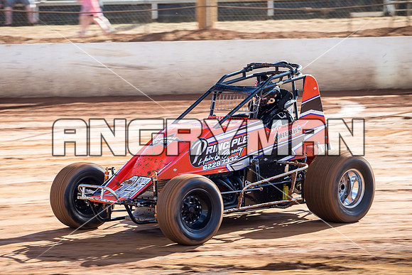 wingless 15 t15 brad herbert - 12 - Carrick - 8th Jan 2016-2