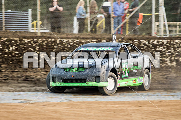 modified 22 t22 Luke Gunn - 16 - Latrobe - 23rd Jan 2016 - Grand National-6