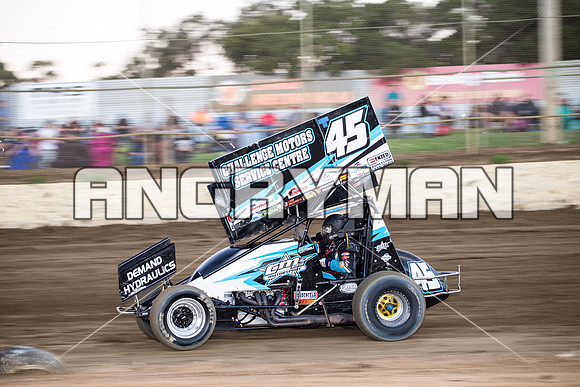 sprintcar 45 t45 Kurt Luttrell - 22 - Latrobe - 27th Feb 2016-9