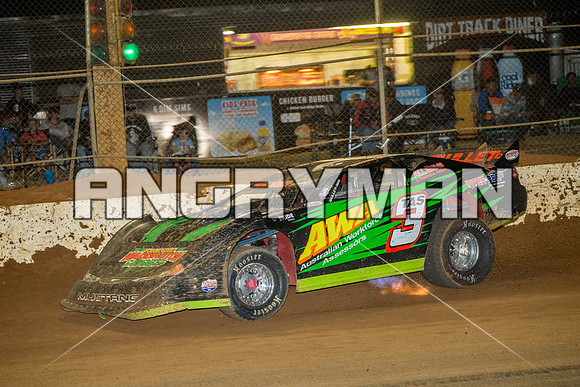 super sedan 3 t3 david nichols - 19 - Carrick - 6th Feb 2016-15