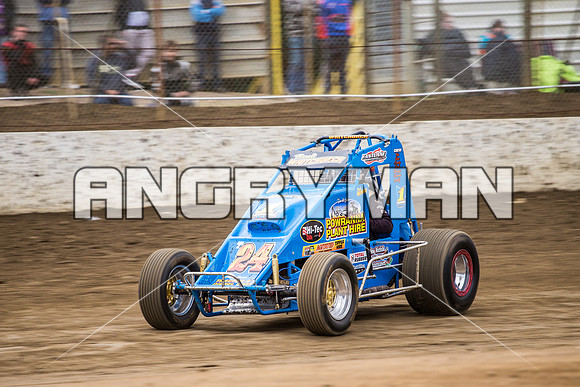 wingless 24 t24 brad whitchurch - 8 - Hobart - 12th Dec 2015-4