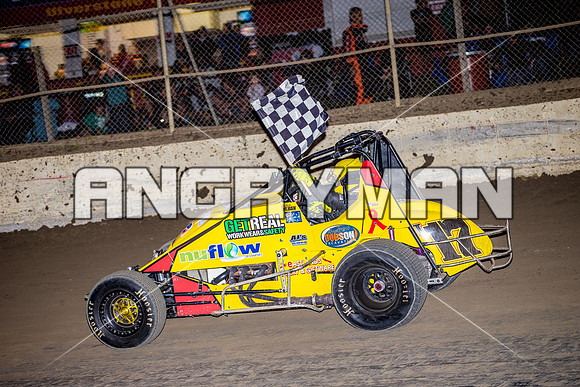 wingless 17 t17 hadyn mcbain - 5 - Latrobe - 14th Nov 2015-11