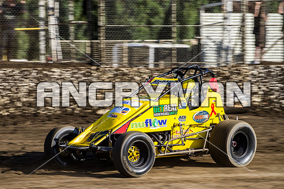 wingless 17 hadyn mcbain - 16 - Latrobe - 23rd Jan 2016 - Grand National-4