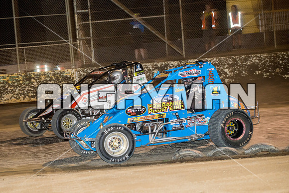 wingless 24 t24 brad whitchurch - 16 - Latrobe - 23rd Jan 2016 - Grand National-6