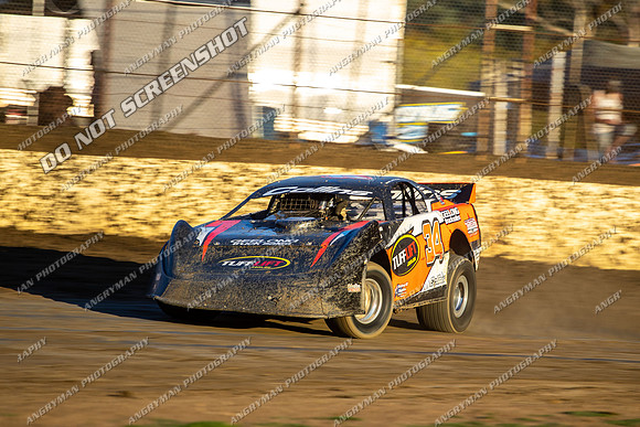 Super Sedan 34 V34 - Friday-14