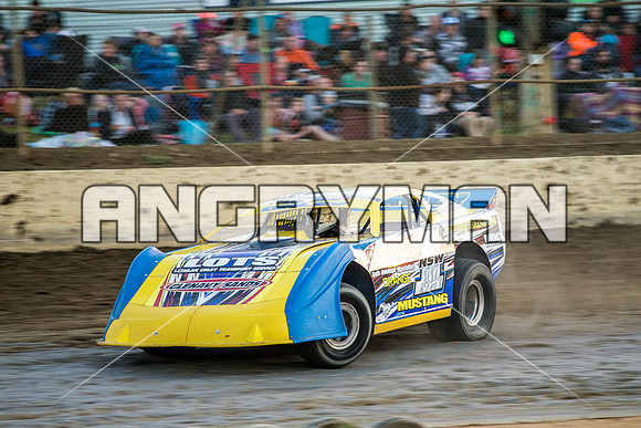 super sedan 17 n17 lachlan onley - 9 - Latrobe - 27th Dec 2015-7